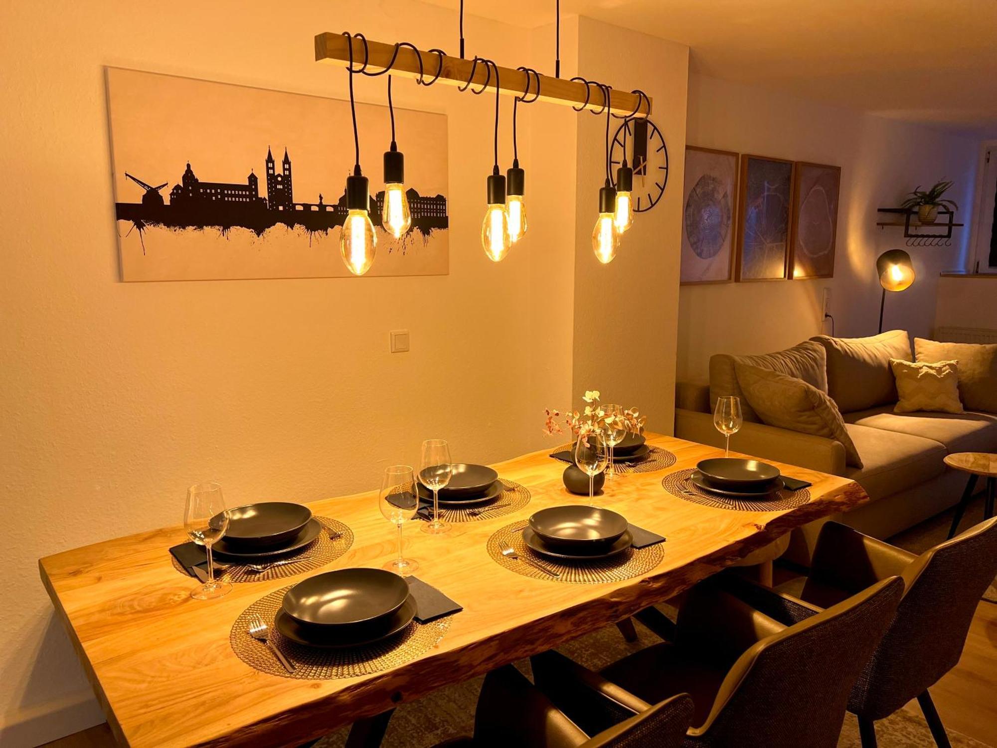 Main Cozy Casa Am Ringpark Free Parking Apartment Würzburg Exterior foto
